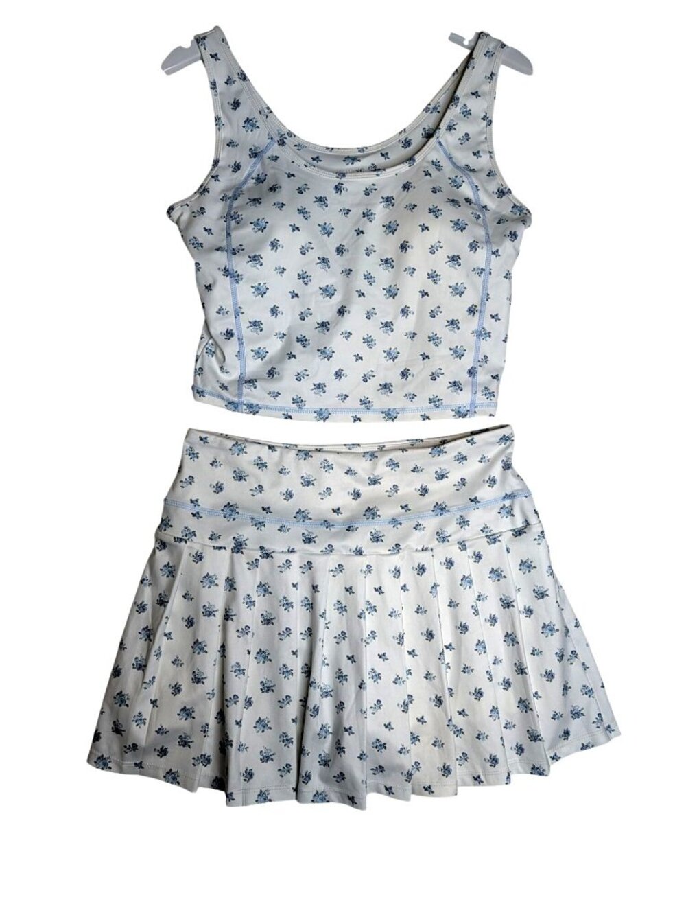 Young & Chic Crop Tank Top & Skirt Set XL Blue & White Tennis Pickleball - Picture 2 of 16